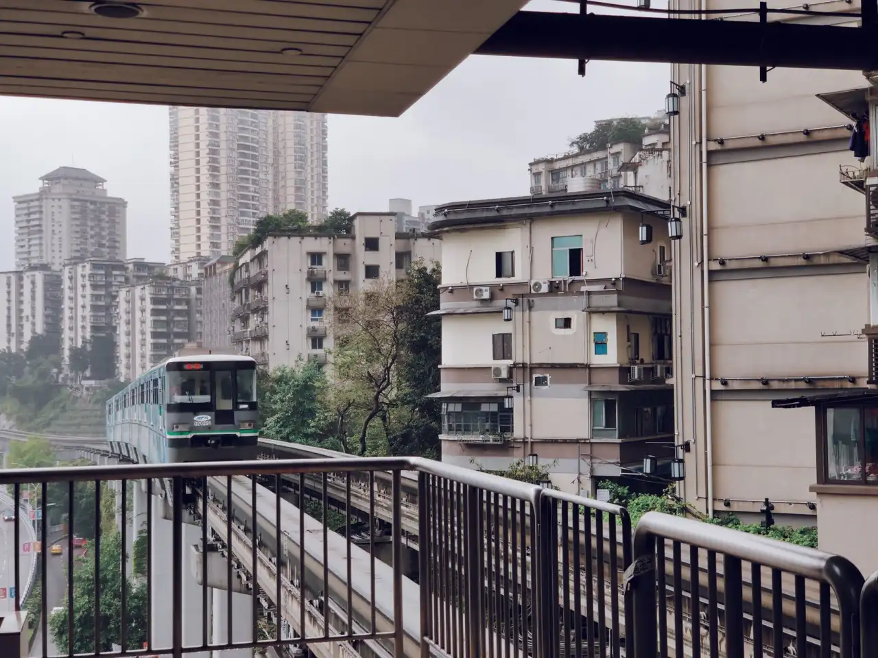 非标自动化设备设计中的模块化思路与第三代铝合金精益管集成应用